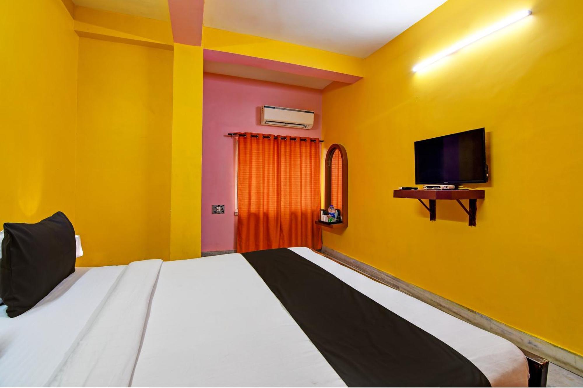 Hotel O Red Rose Near Noapara Metro Station Calcutta Extérieur photo